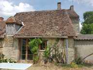 Proche Montmorillon, Vienne 86 maison de village avec jardin — photo 3