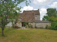 Proche Montmorillon, Vienne 86 maison de village avec jardin — photo 4
