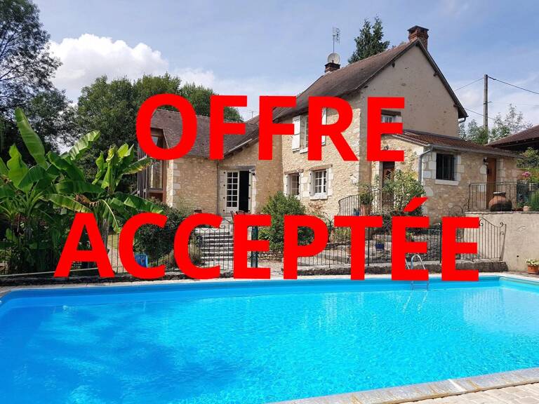 Maison et gite au bord de la rivière à vendre près Le Blanc 36 — photo 1