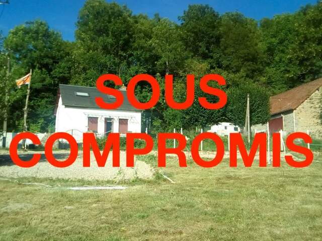 Maison en pierres avec grange à vendre près d'Arleuf, Morvan — photo du bien