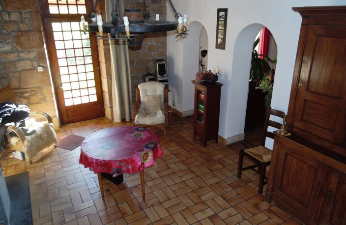 À vendre dans l'Allier maison, gîte, dépendances et 8 ha. — photo 5