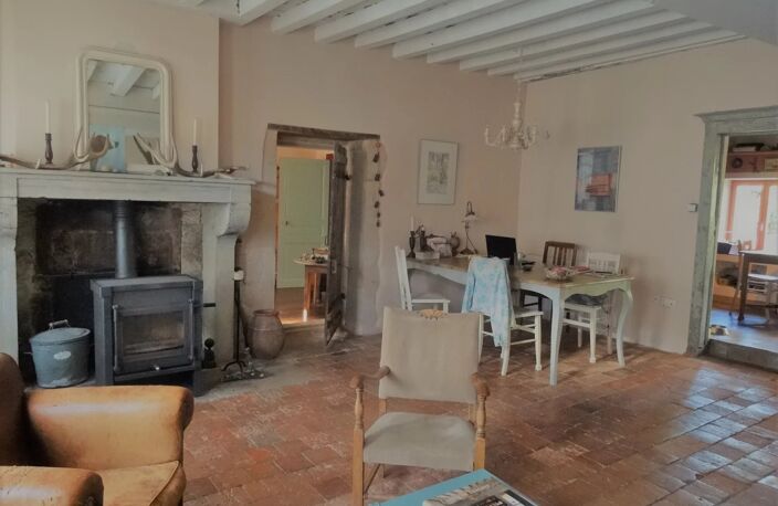 Maison rénovée avec chambres d'hôtes et gîte dans le Morvan — photo 3