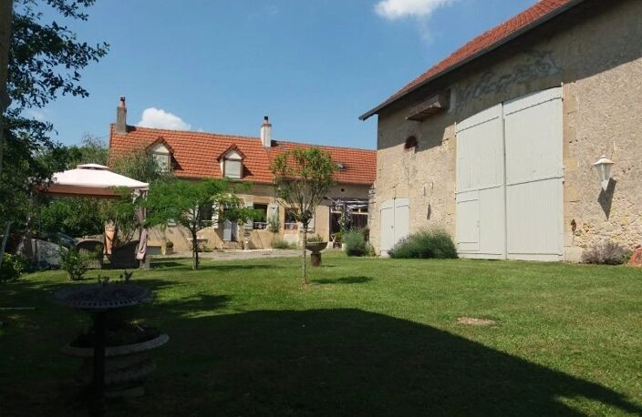 A vendre longère spacieuse avec grande grange en Bourgogne — photo 3