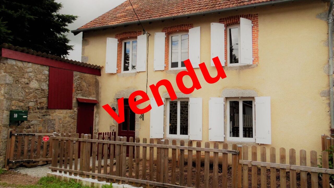 maison 4 pièces 95 m2 à Auzances (23700)