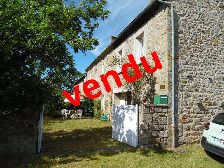 Maison familiale avec  garage et jardin à vendre en Creuse. — photo 1
