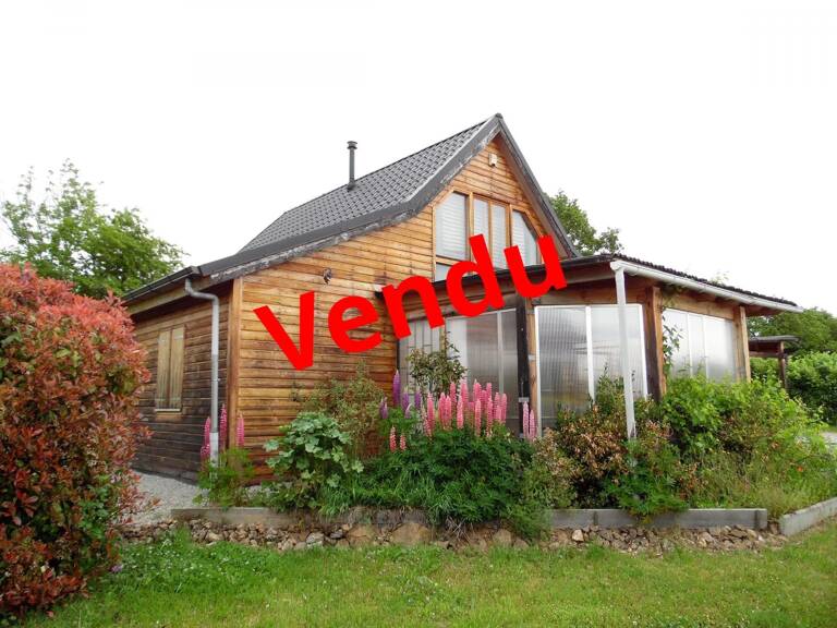 A vendre dans la Creuse un chalet en bois, garage et jardin. — photo 1