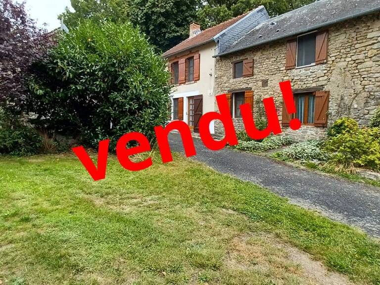 A vendre dans la Creuse, maison, grange et 4000m² de terrain — photo 1