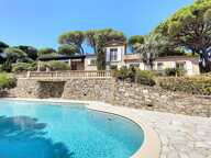 Villa avec belle vue et piscine à vendre à Sainte Maxime — photo 2