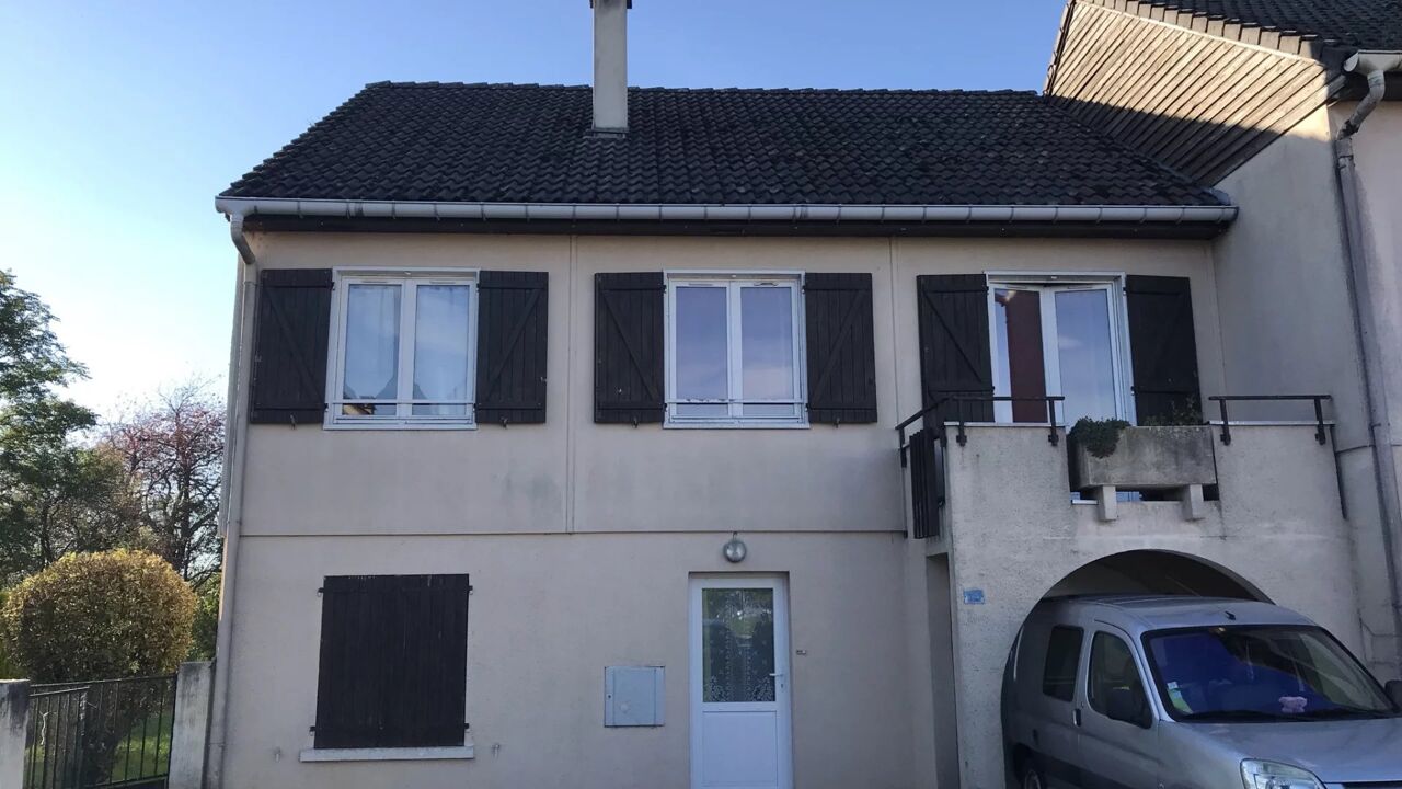 maison  pièces 92 m2 à Signy-le-Petit (08380)