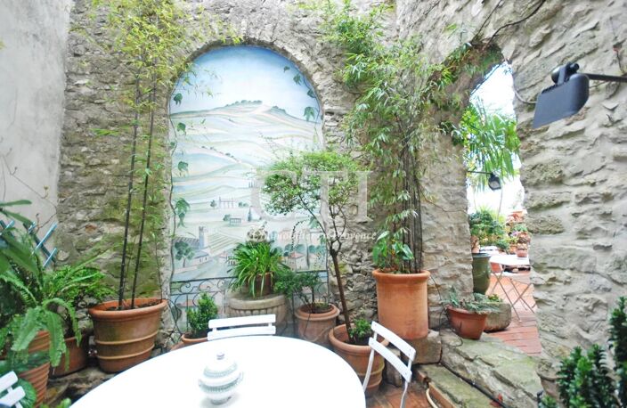 A VENDRE - Hôtel particulier — photo 3