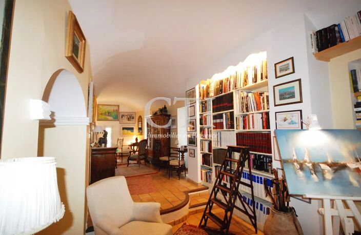 A VENDRE - Hôtel particulier — photo 5