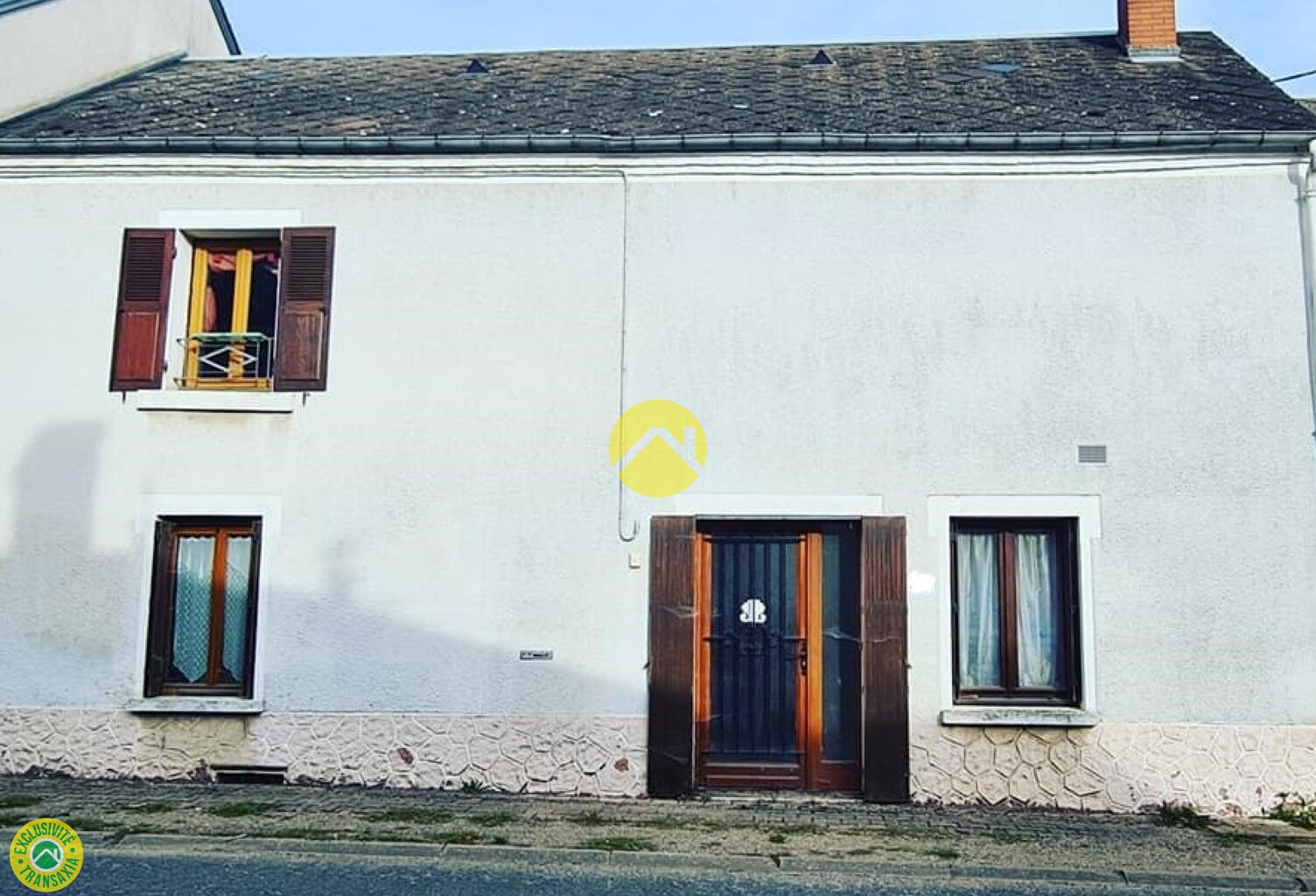 Maison bourg de 3 chambres + — photo 1