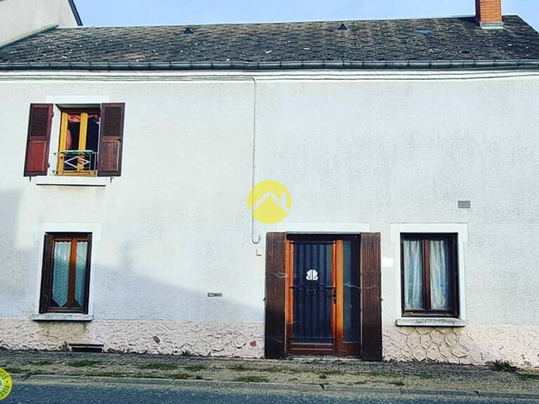 Maison bourg de 3 chambres + — photo 1