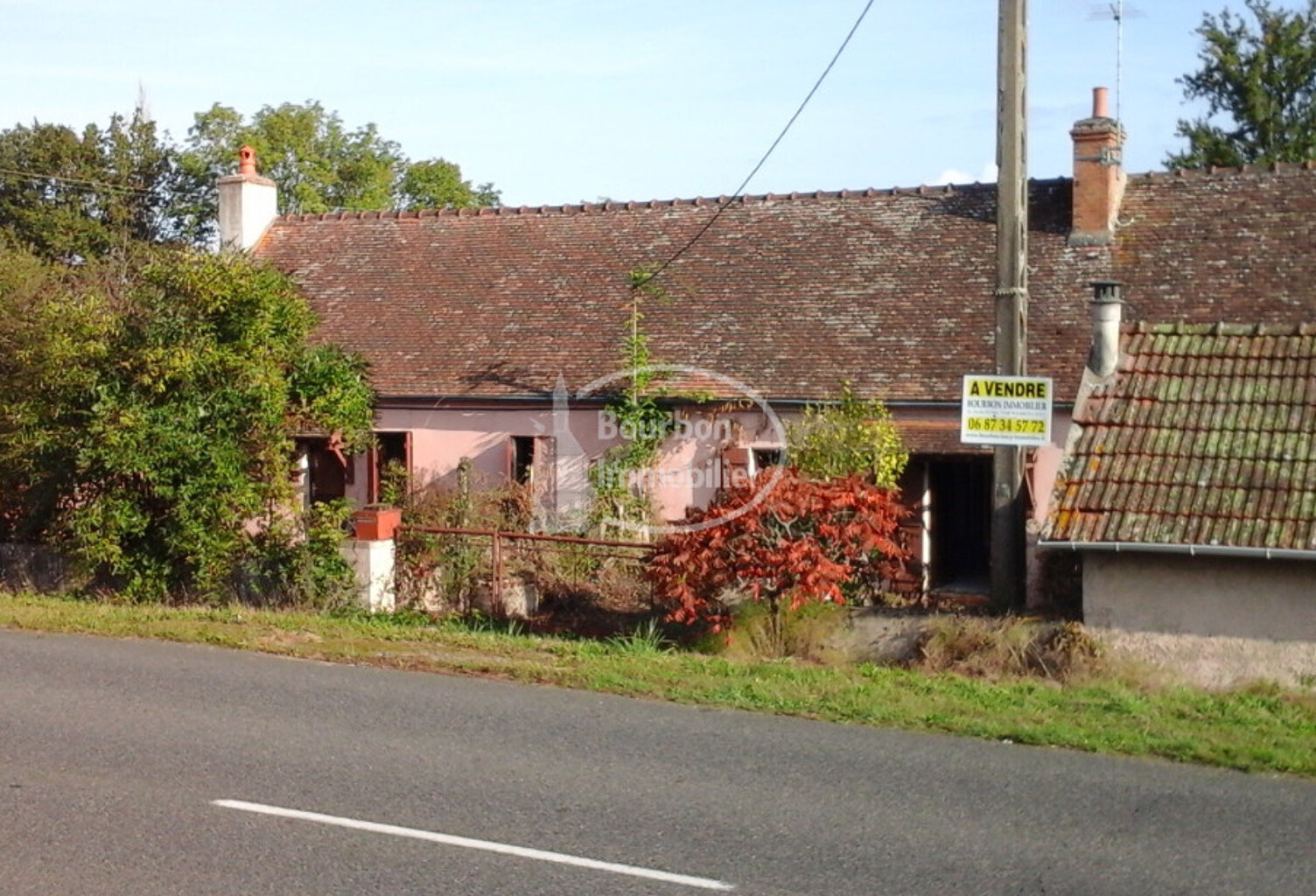 Vente maison 6 pièces 124 m² Pierrefitte-sur-Loire (03470) — photo 1