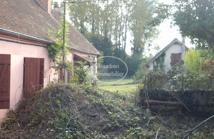 Vente maison 6 pièces 124 m² Pierrefitte-sur-Loire (03470) — photo 2