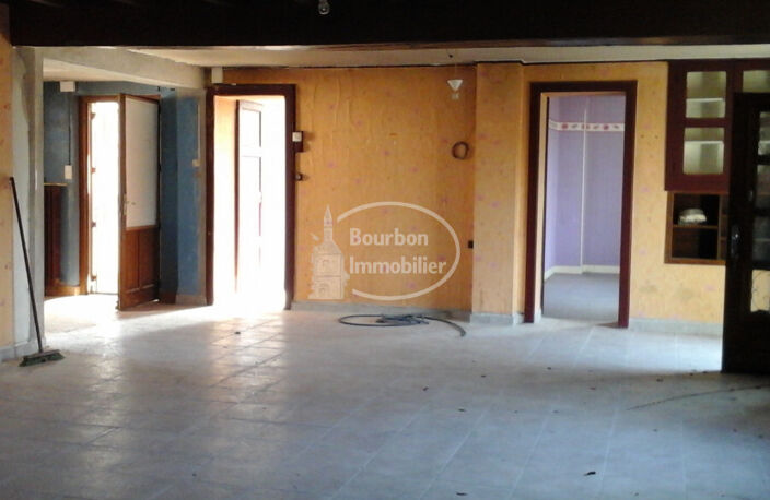 Vente maison 6 pièces 124 m² Pierrefitte-sur-Loire (03470) — photo 5