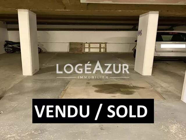 VENTE DOUBLE PARKING  - GOLFE JUAN PORT — photo du bien