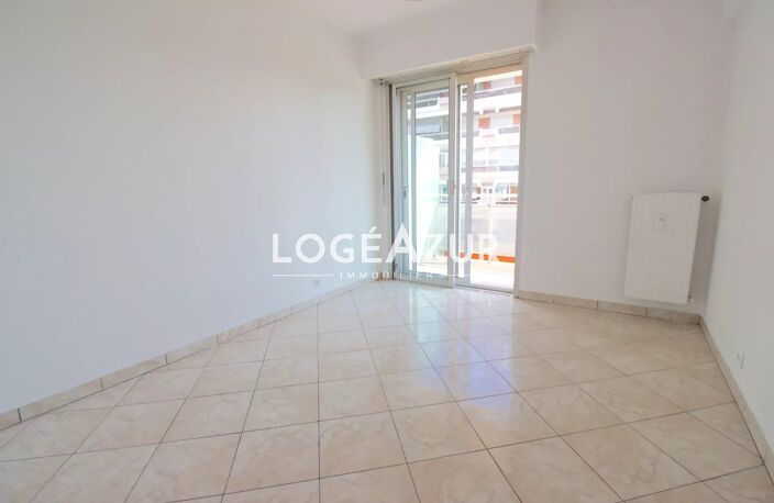 VENTE APPARTEMENT JUAN-LES-PINS 1 CHAMBRE et PARKING — photo 4