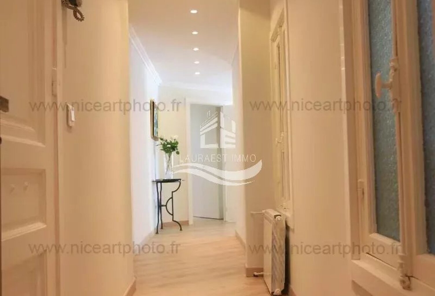 APPARTEMENT 2 pièces NICE- CARRE D'OR — photo 1