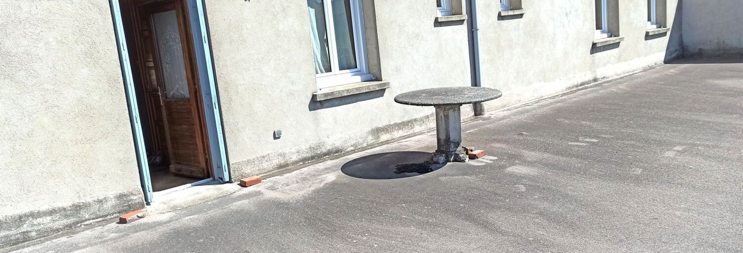 Maison 6 Pièces 146 m² à vendre à Sainte-Sigolène (43600)