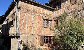 Maison 10 Pièces 400 m² à vendre à Gaillac (81600)