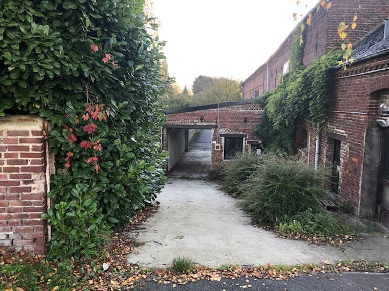 EXCLUSIVITE ENTREPOT OU ATELIERS AVEC SALLES BUREAUX — photo 1