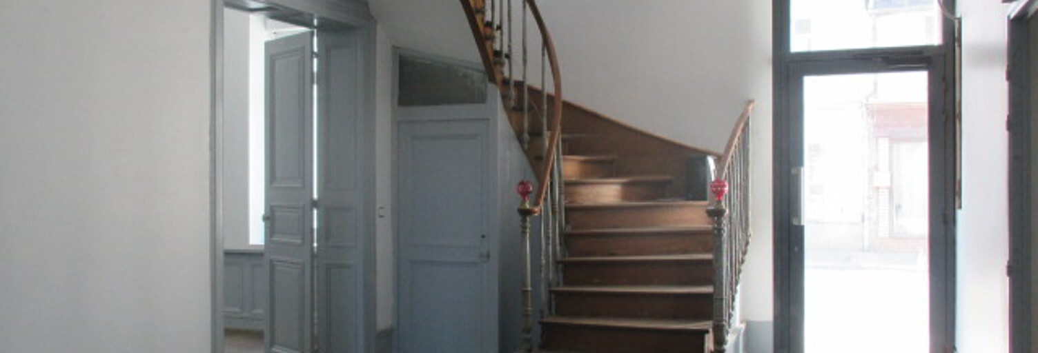 Commerce  24 m² à louer à Avesnes-le-Comte (62810)