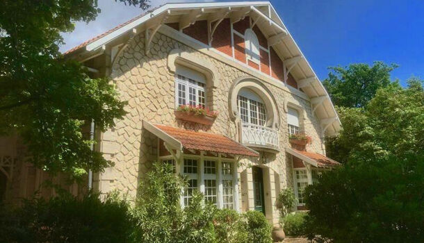 Villa / Maison 11 pièces  à vendre Royan 17200