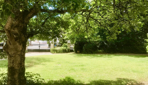 Villa / Maison 11 pièces  à vendre Royan 17200