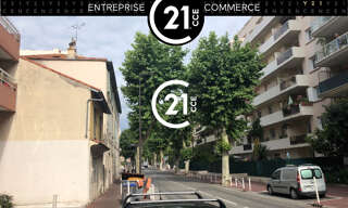 Commerce  50 m² à vendre à Antibes (06160)