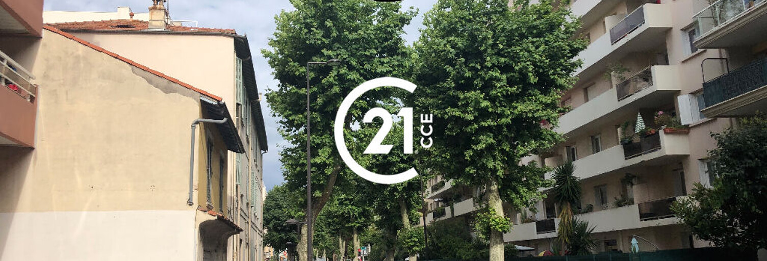 Commerce  50 m² à vendre à Antibes (06160)