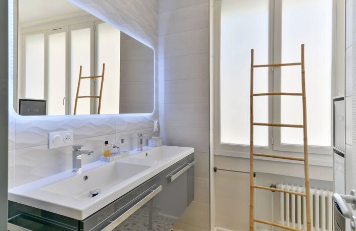 Lyon 6 - Tête d'Or - Appartement 74,76 m² - 2 Chambres — photo 5