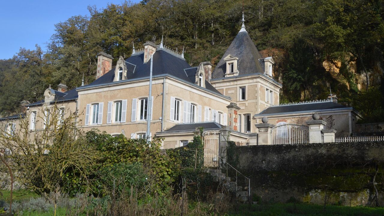 maison 14 pièces 605 m2 à vendre à Chauvigny (86300)