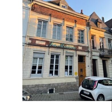 Commerce  318000 €