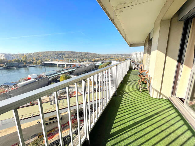 Appartement 4 pièces 94 M2 avec TERRASSE de 17 M2 — photo du bien