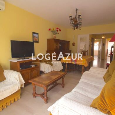 Appartement 3 pièces 580 €