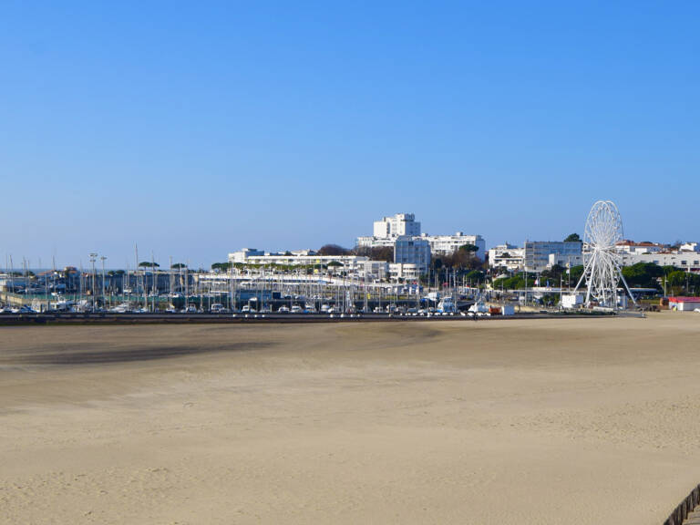  ROYAN - APPARTEMENT T3 76,50 m2 - PLEINE VUE MER — photo 1