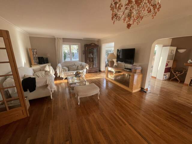 Pérols: Villa T5 de 173m² plain pied + studio indépendant sur te — photo du bien