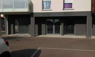Commerce  290 m² à louer à Cabestany (66330)