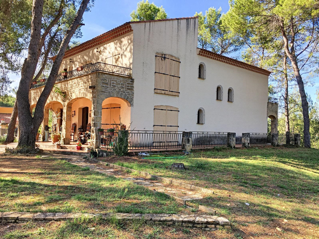 Villa Nord Montpellier Saint Clément de Rivière 260 m² 9 pièces — photo du bien