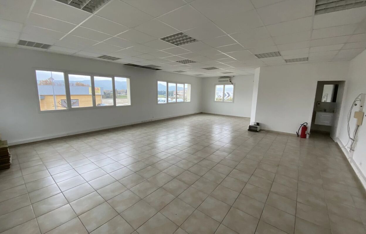 bureau 1 pièces 71 m2 à louer à Montélimar (26200)