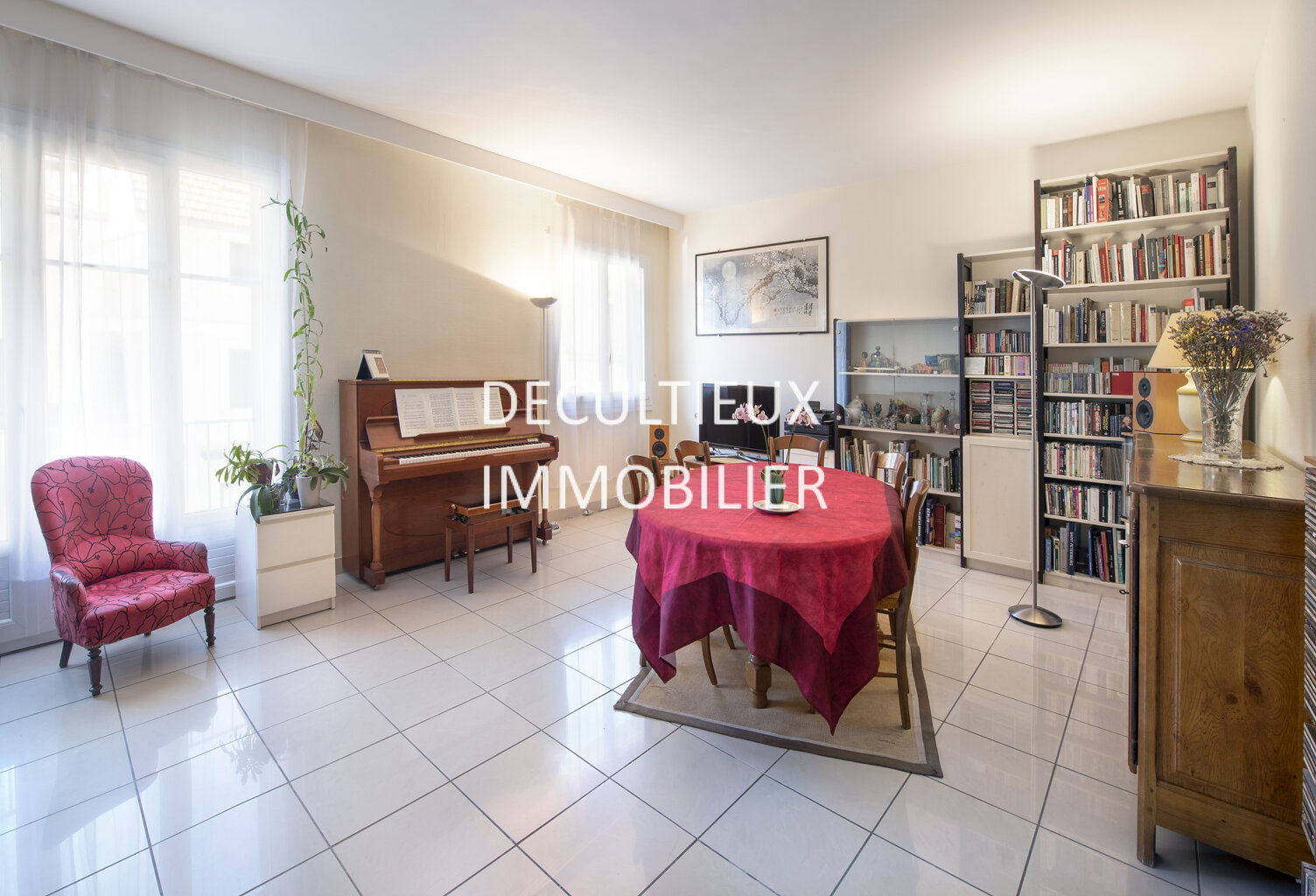 APPARTEMENT FAMILIAL BELLECOMBE LYON 6ème (Rhône) — photo 1
