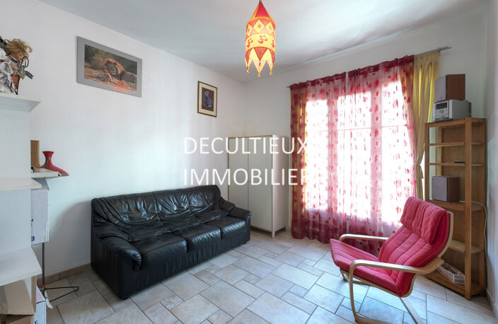 APPARTEMENT FAMILIAL BELLECOMBE LYON 6ème (Rhône) — photo 2