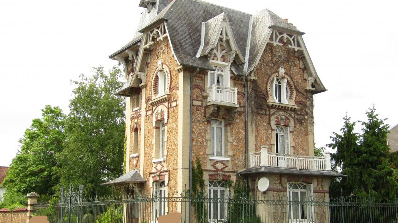 maison 6 pièces 197 m2 à vendre à Pont-de-l'Arche (27340)