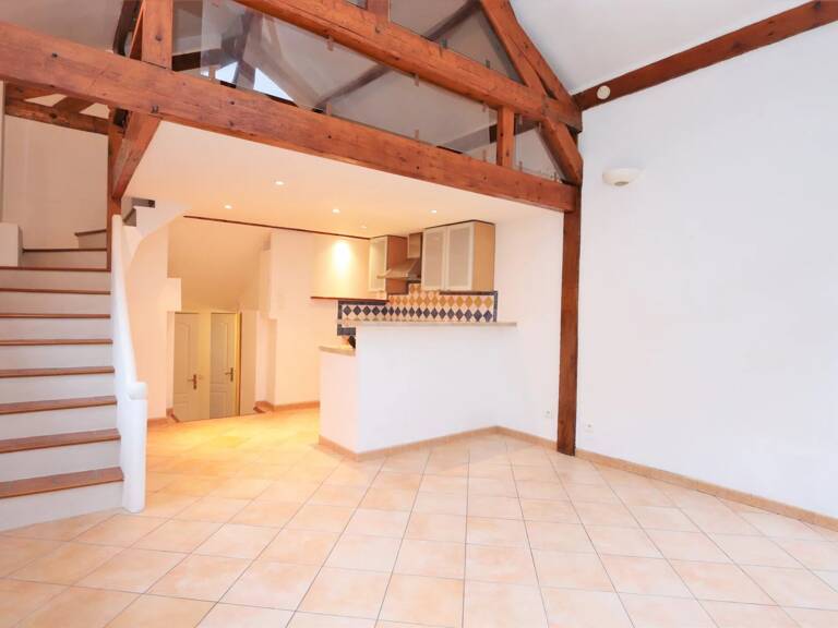 Appartement duplex au centre-ville Villecresnes — photo 1