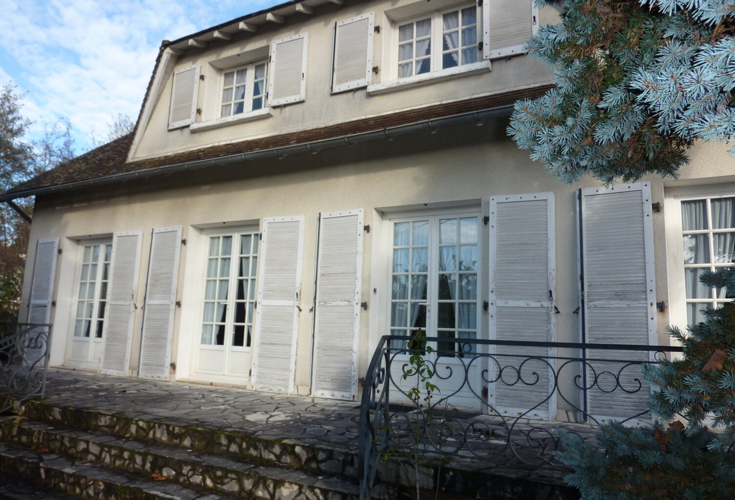 Maison en vente avec 3 chambres à Montmorillon — photo 1