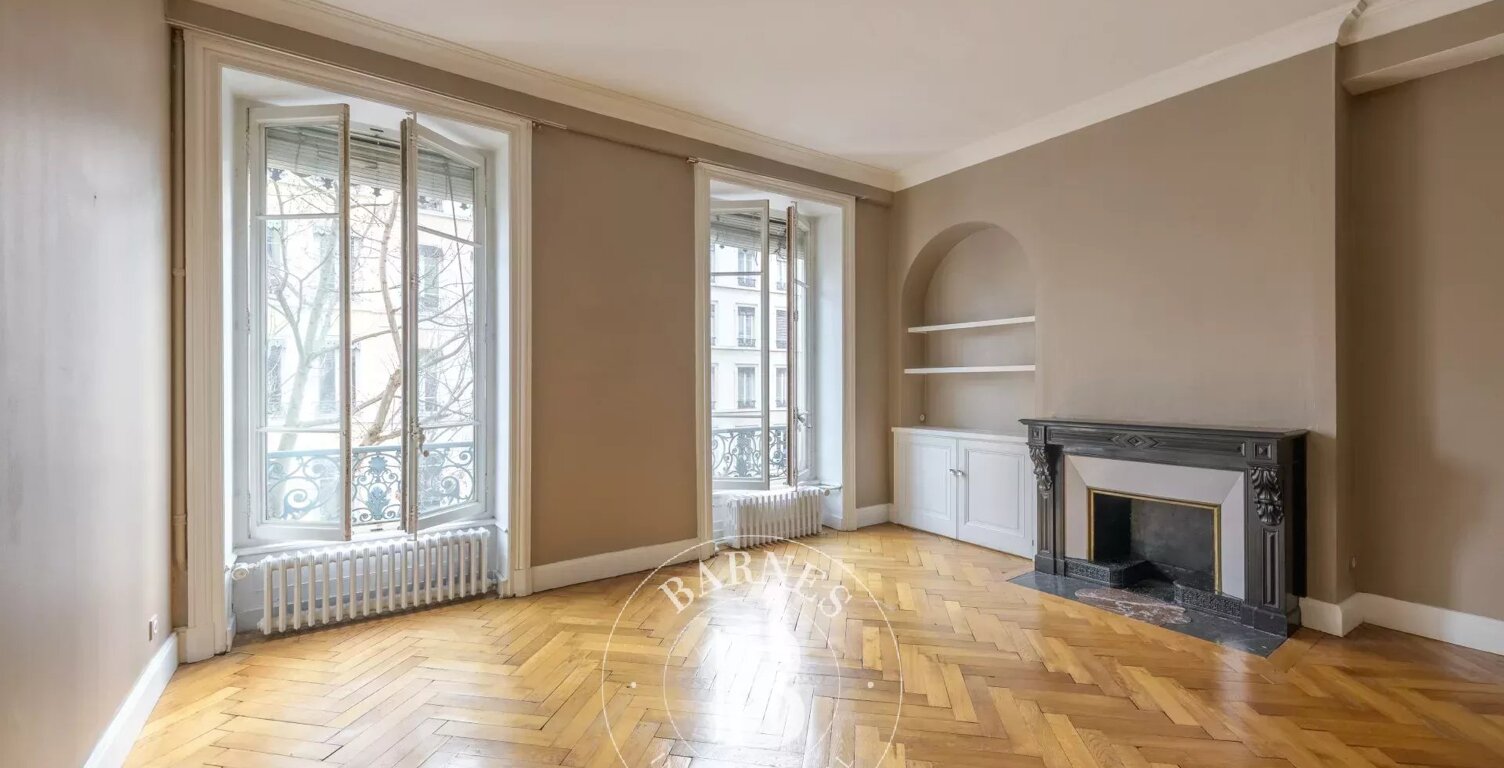 Lyon 6 - Bouvelard des Belges - Appartement de 106 m² - 2 chambres - 1 cave — photo 1