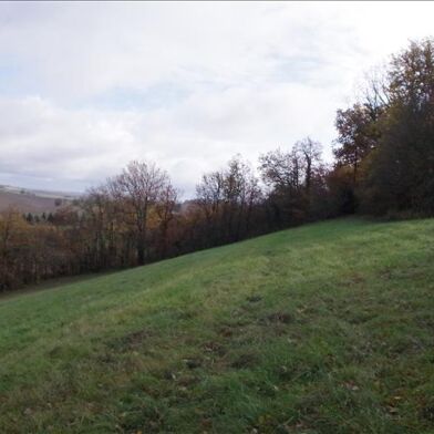 Terrain 9044 m²