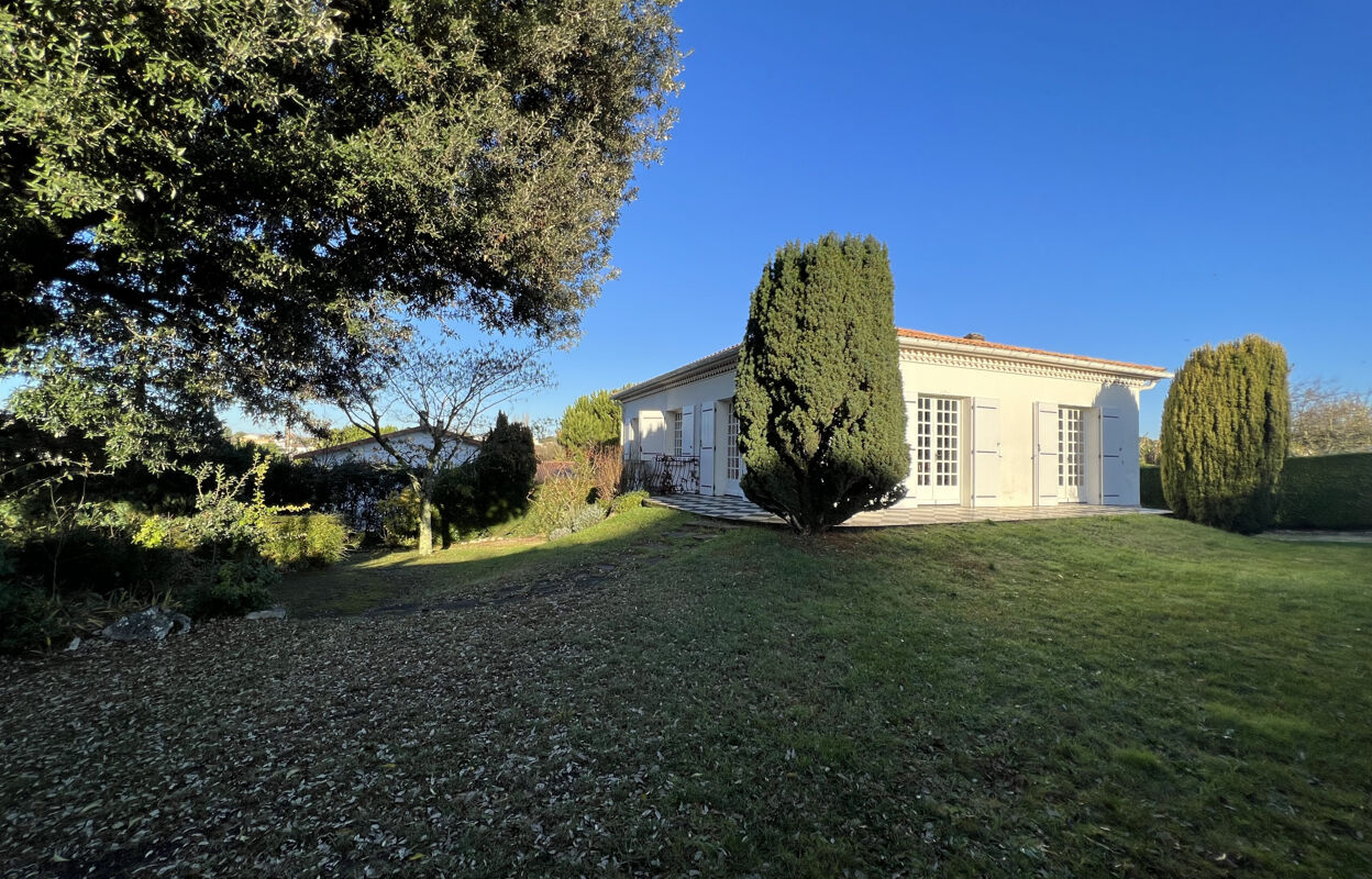 maison 6 pièces 145 m2 à vendre à Saint-Palais-sur-Mer (17420)