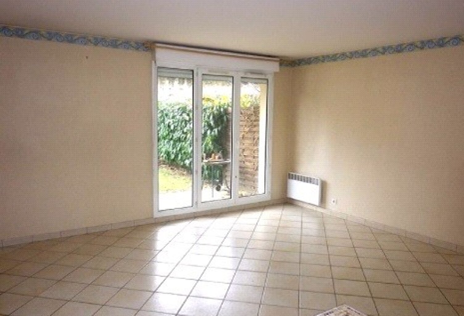 Location appartement 2 pièces 49 m² à Corbeil-Essonnes (91100) — photo 1